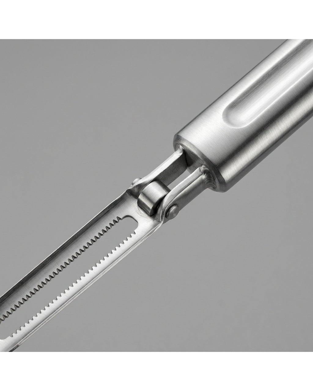 Pisko Serrated Stainless Steel Peeler 17 cm - Detail view